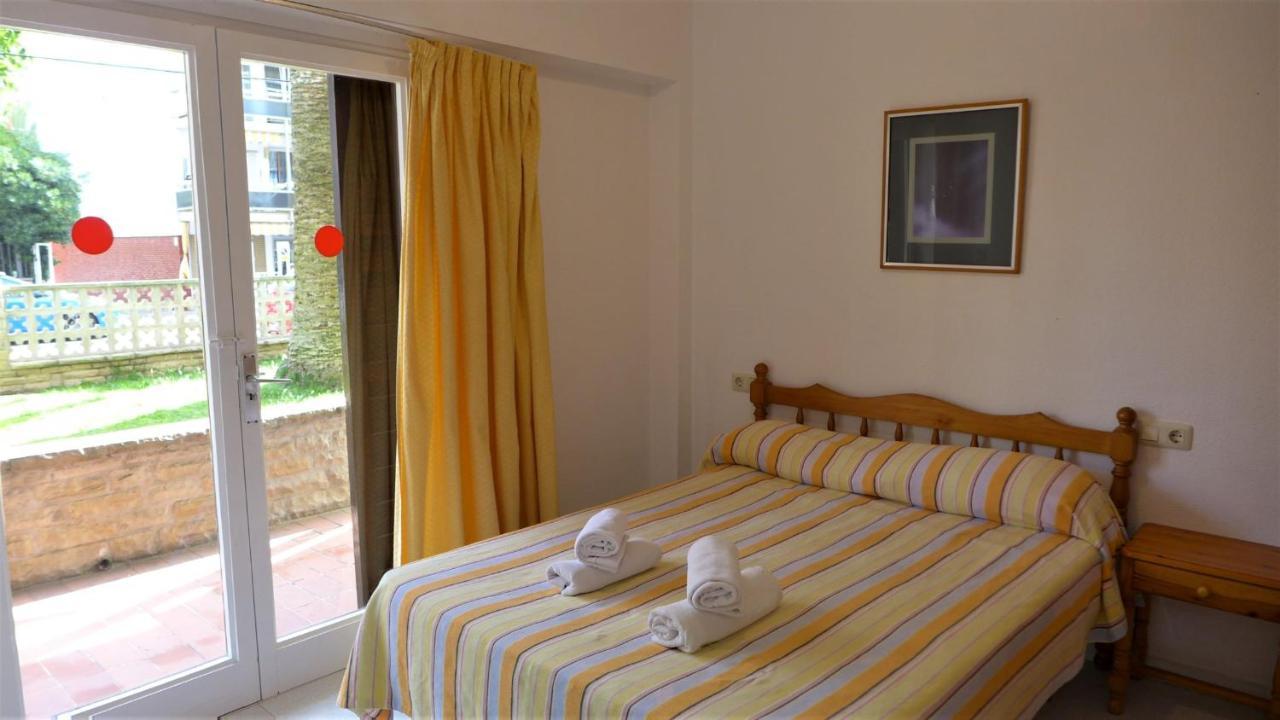 Apartamentos Flandria Salou Exterior photo