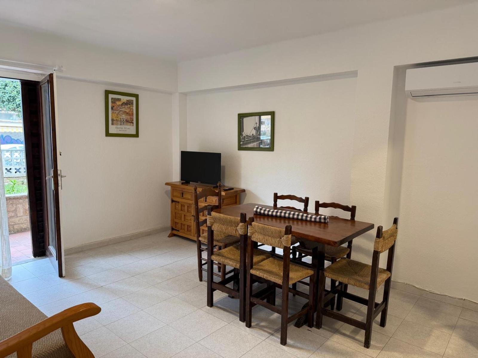 Apartamentos Flandria Salou Exterior photo